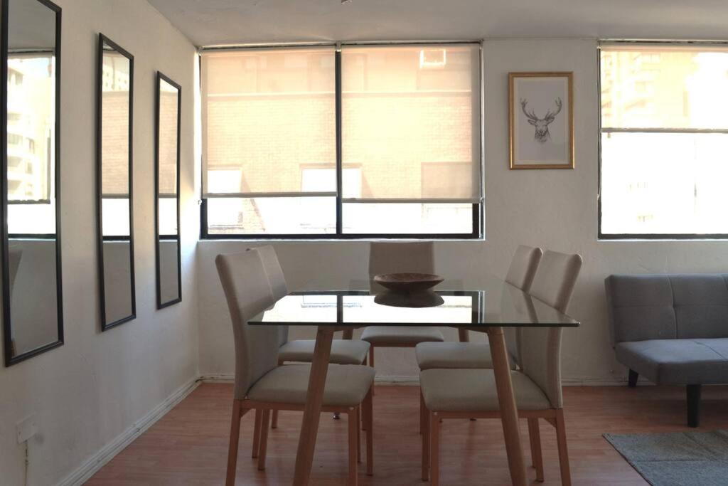 Comodo Y Amplio A Pasos De Costanera Center Apartment Santiago