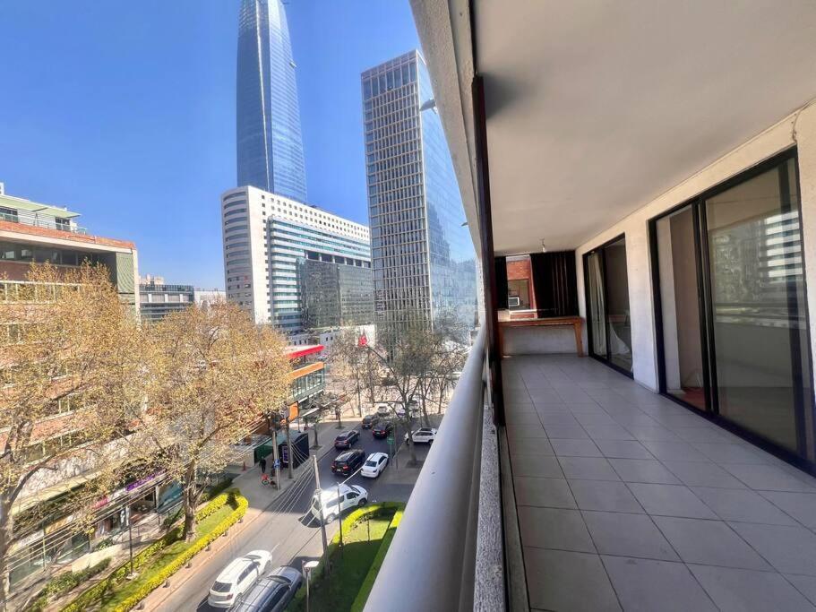 Apartment Comodo Y Amplio A Pasos De Costanera Center Santiago