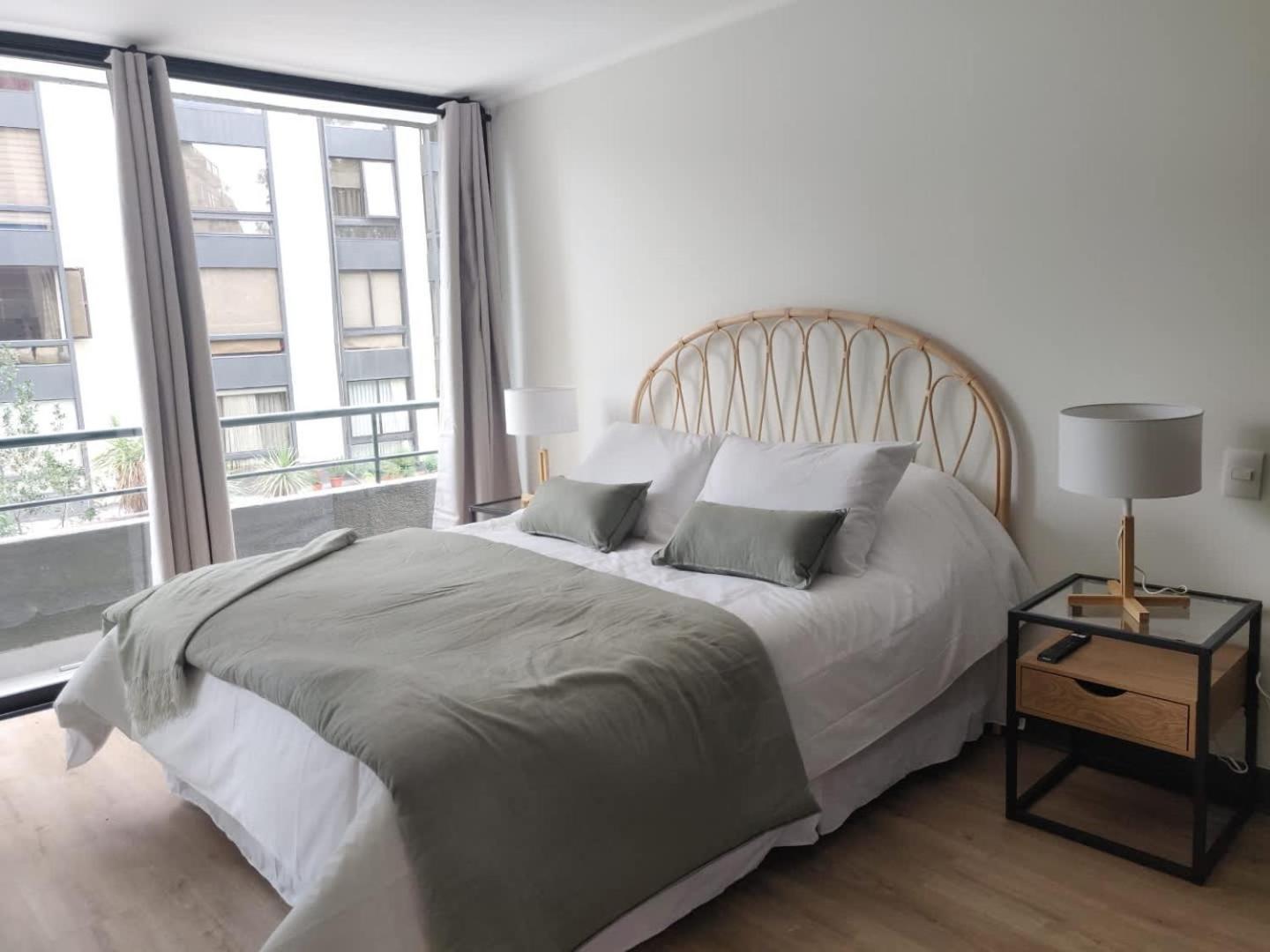 2bd2br In The Area Of