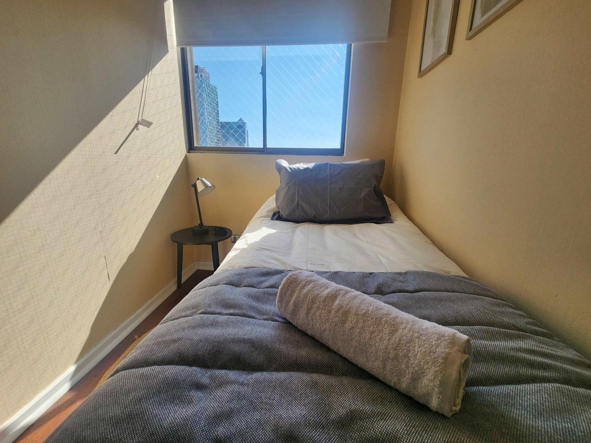 Apartamento Hom I Comodo Departamento 3pax 2d1b Calle Merced Stgo *