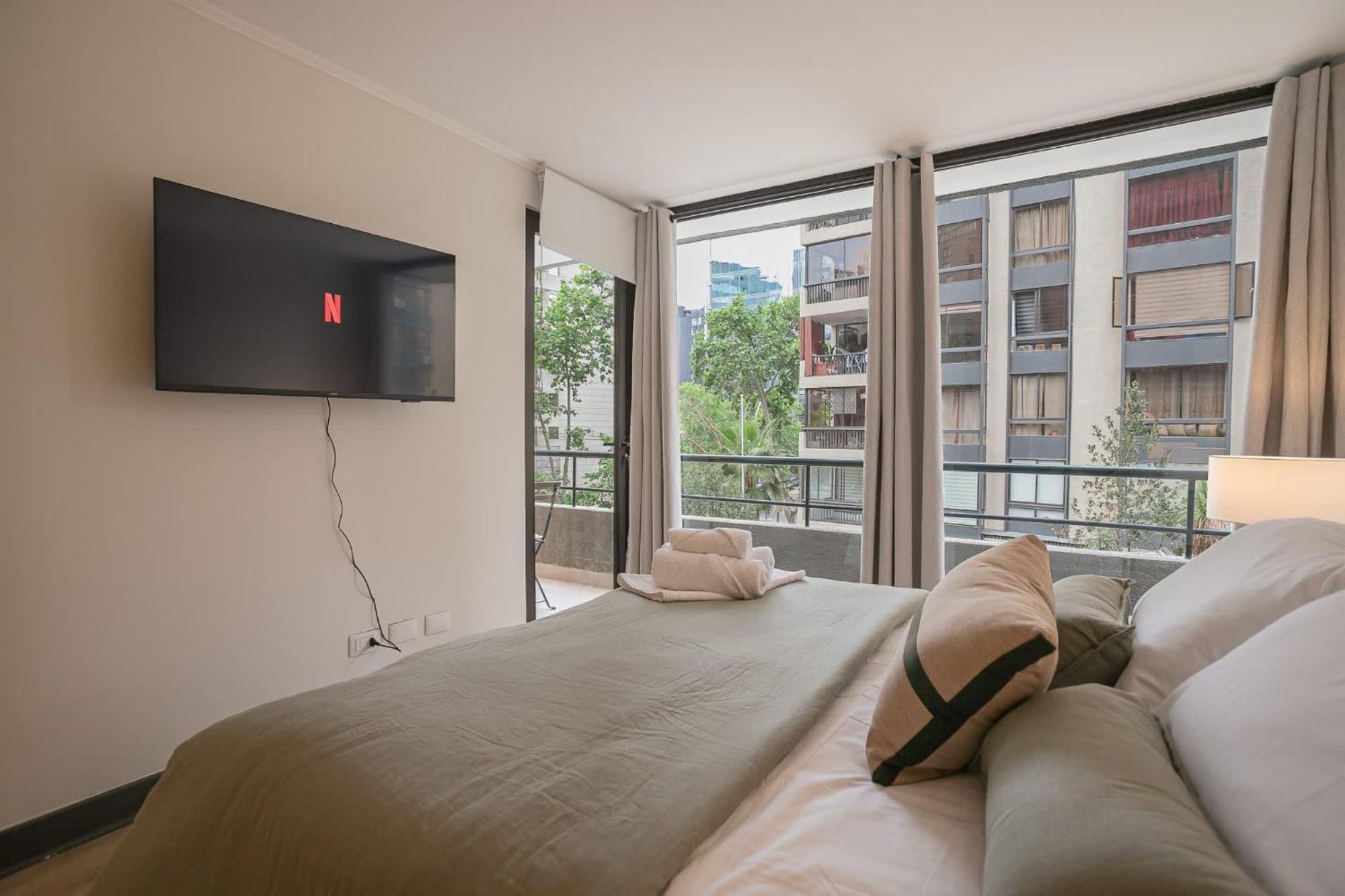 2bd2br In The Area Of