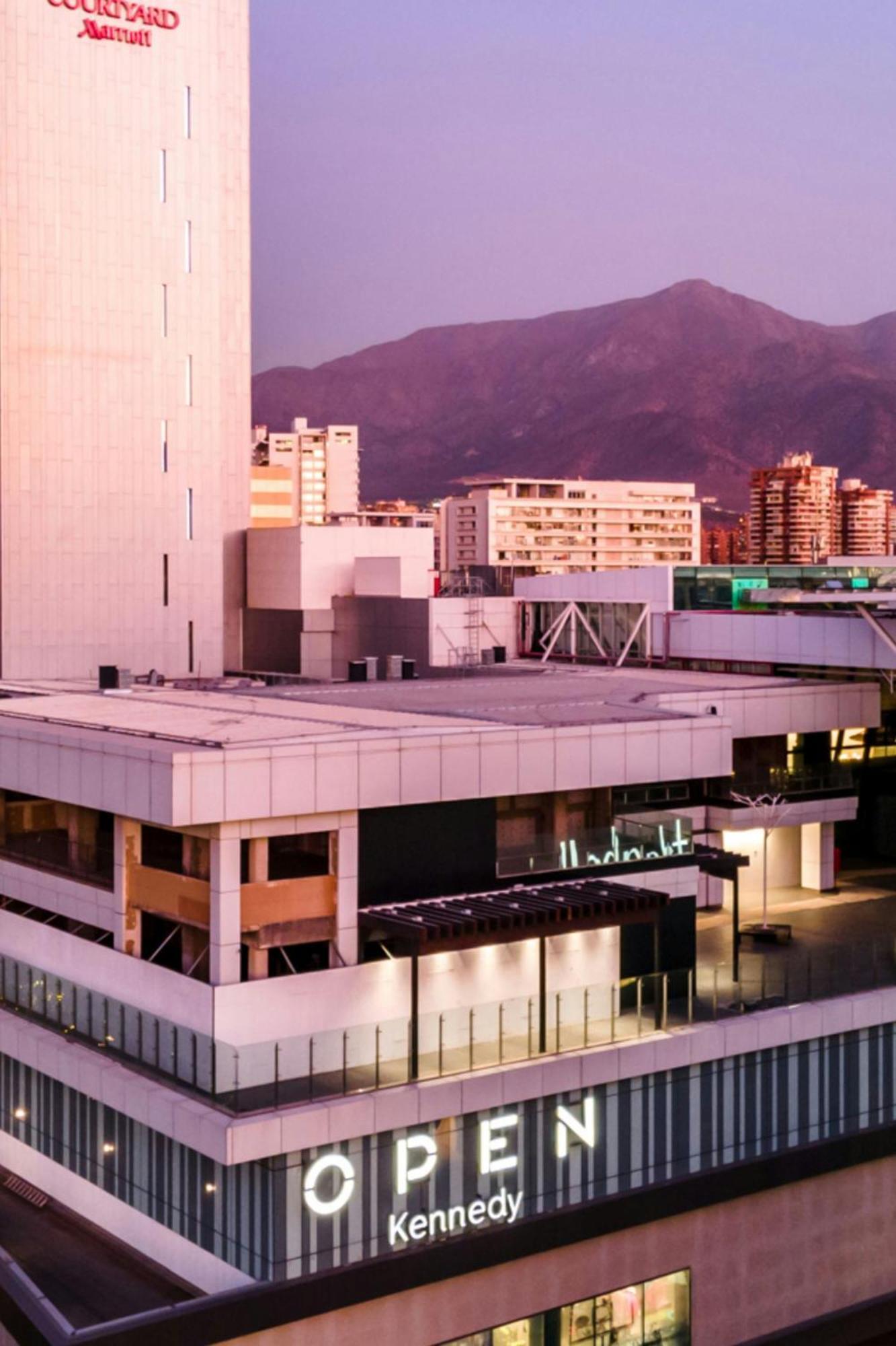 Hotel Courtyard By Marriott Condes 4*