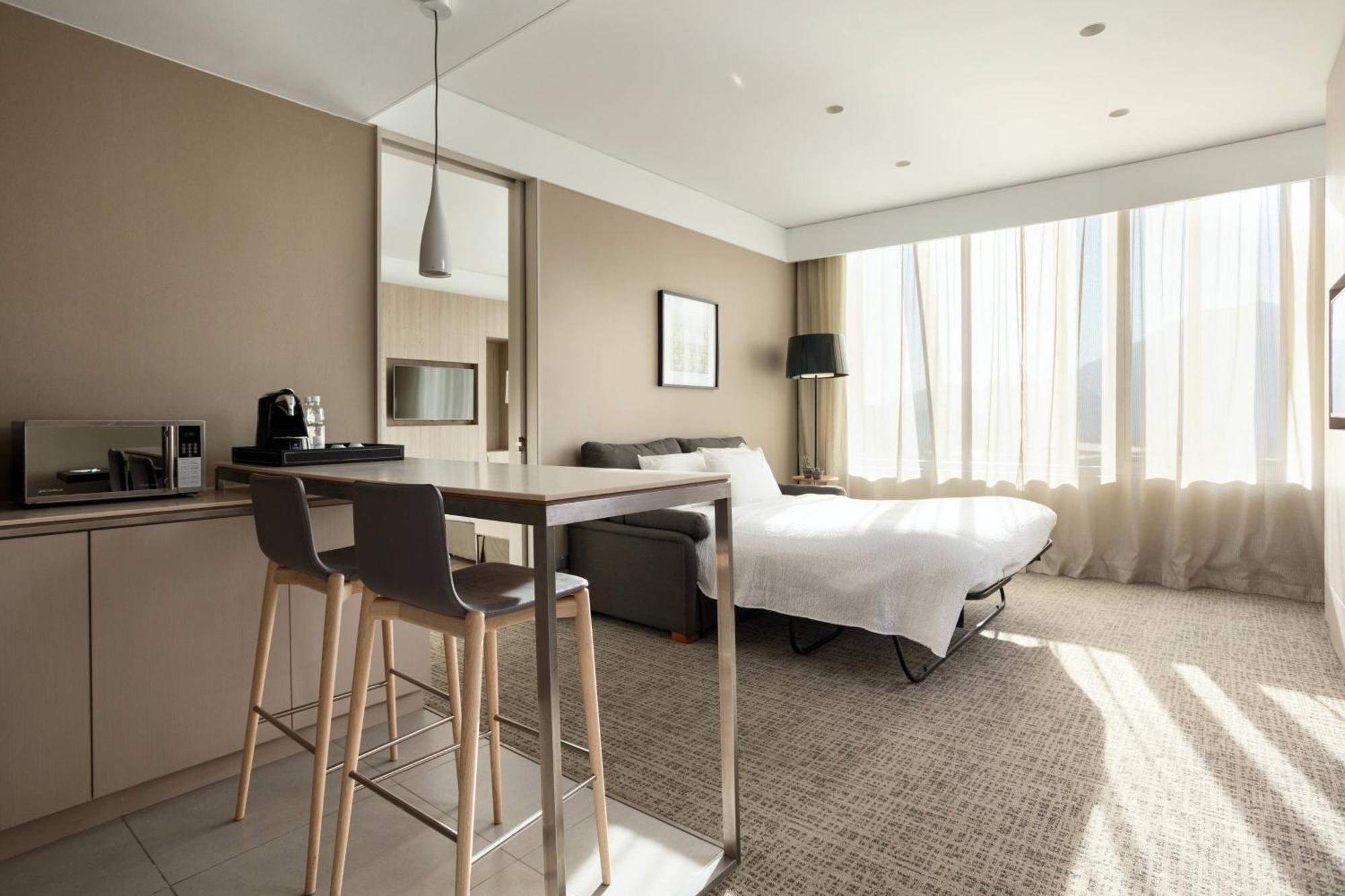 Hotel Courtyard By Marriott Condes Santiago de Chile