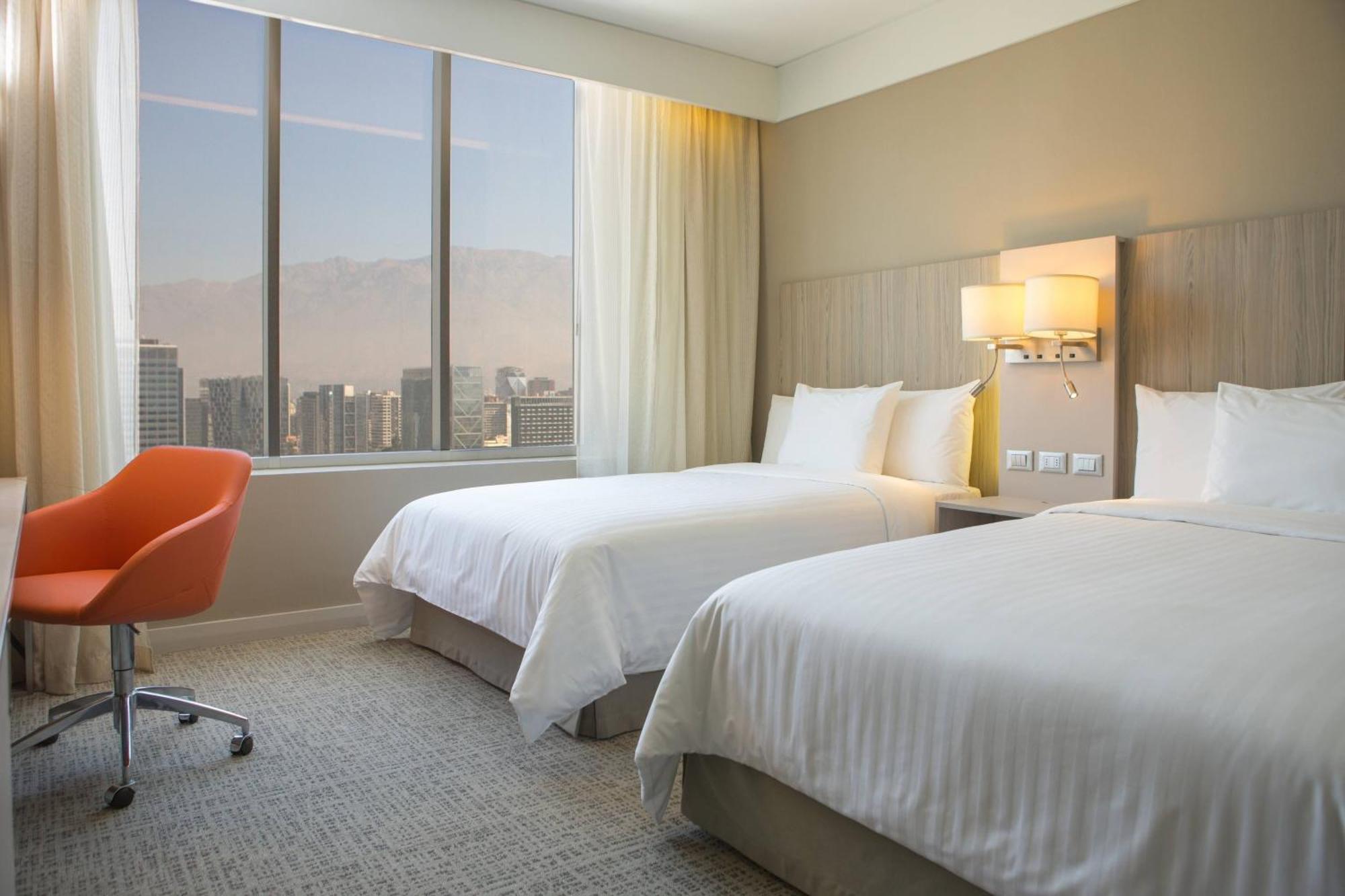 Hotel Courtyard By Marriott Condes 4*