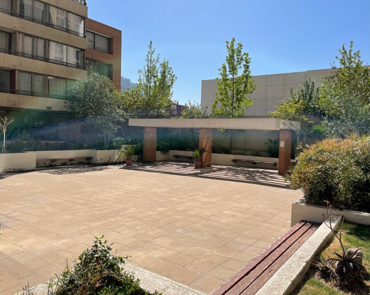 Apartamento Bellavista Duplex 60 M2 Vista Despejada Santiago de Chile