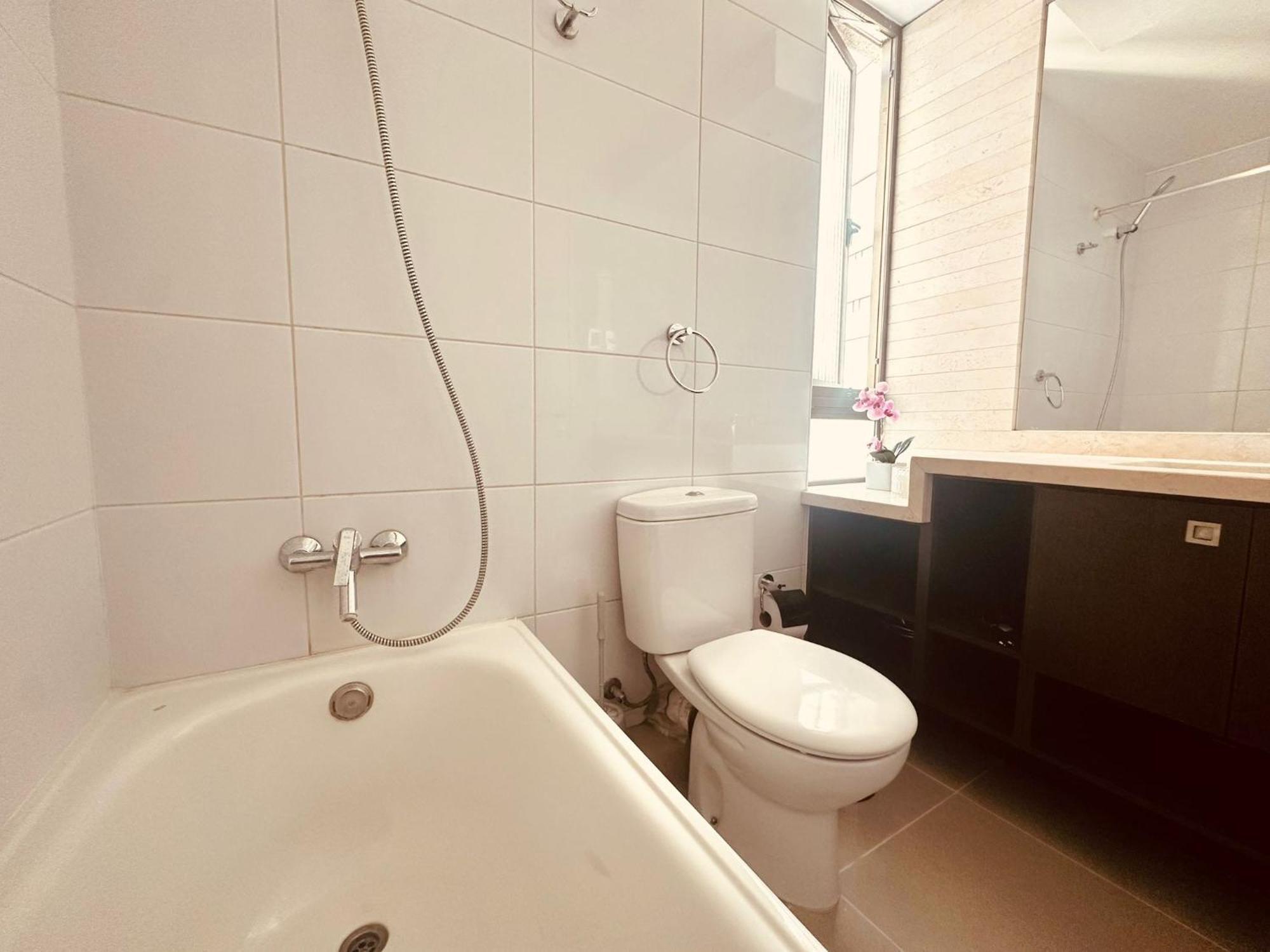 Luxury Condes