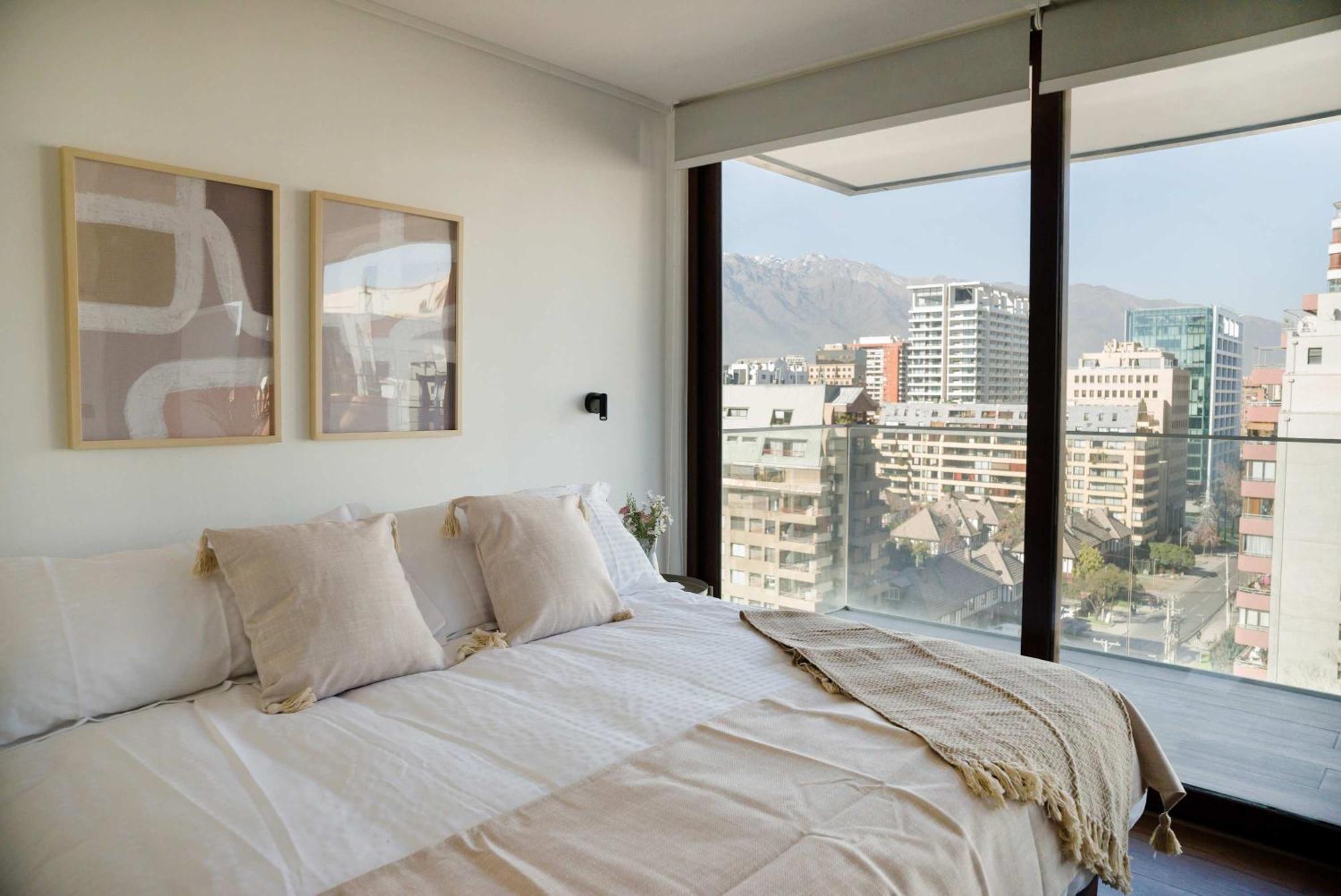 Stylish 2br Retreat In Condes Oasis