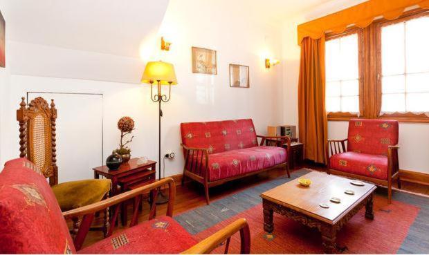 Bed and breakfast Alojamiento Alberto Magno 3*