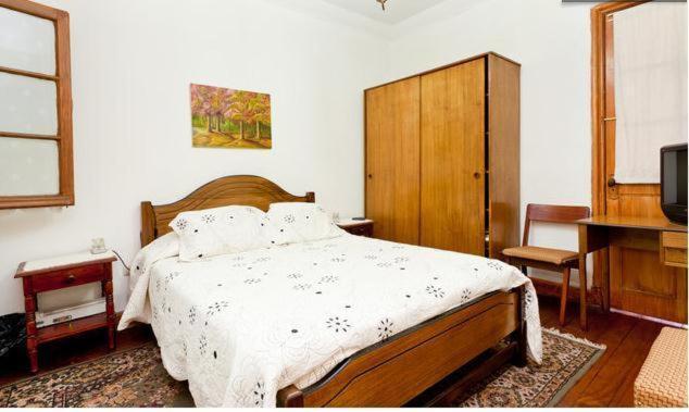 Alojamiento Alberto Magno Bed and breakfast 3*