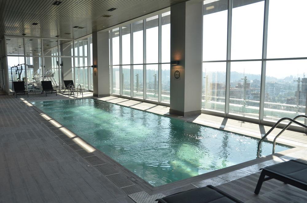 Hotel Courtyard By Marriott Condes