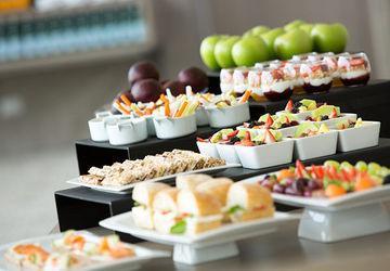 Courtyard By Marriott Condes