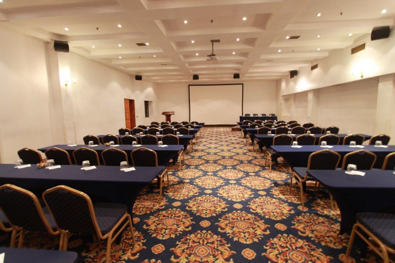 Khách sạn Torremayor Lyon Santiago