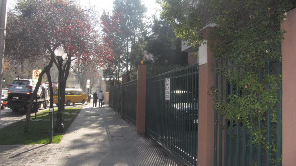 Departamento Don Miguel Claro * Santiago de Chile