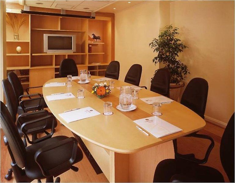 Four Points By Sheraton Hotel 4*