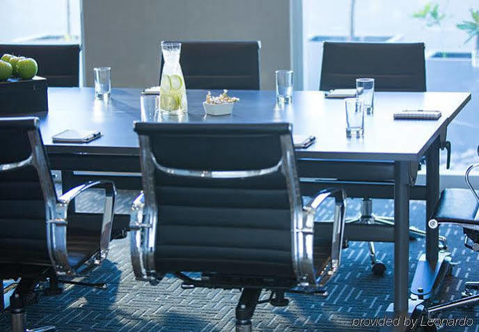 Hotel Courtyard By Marriott Condes 4*