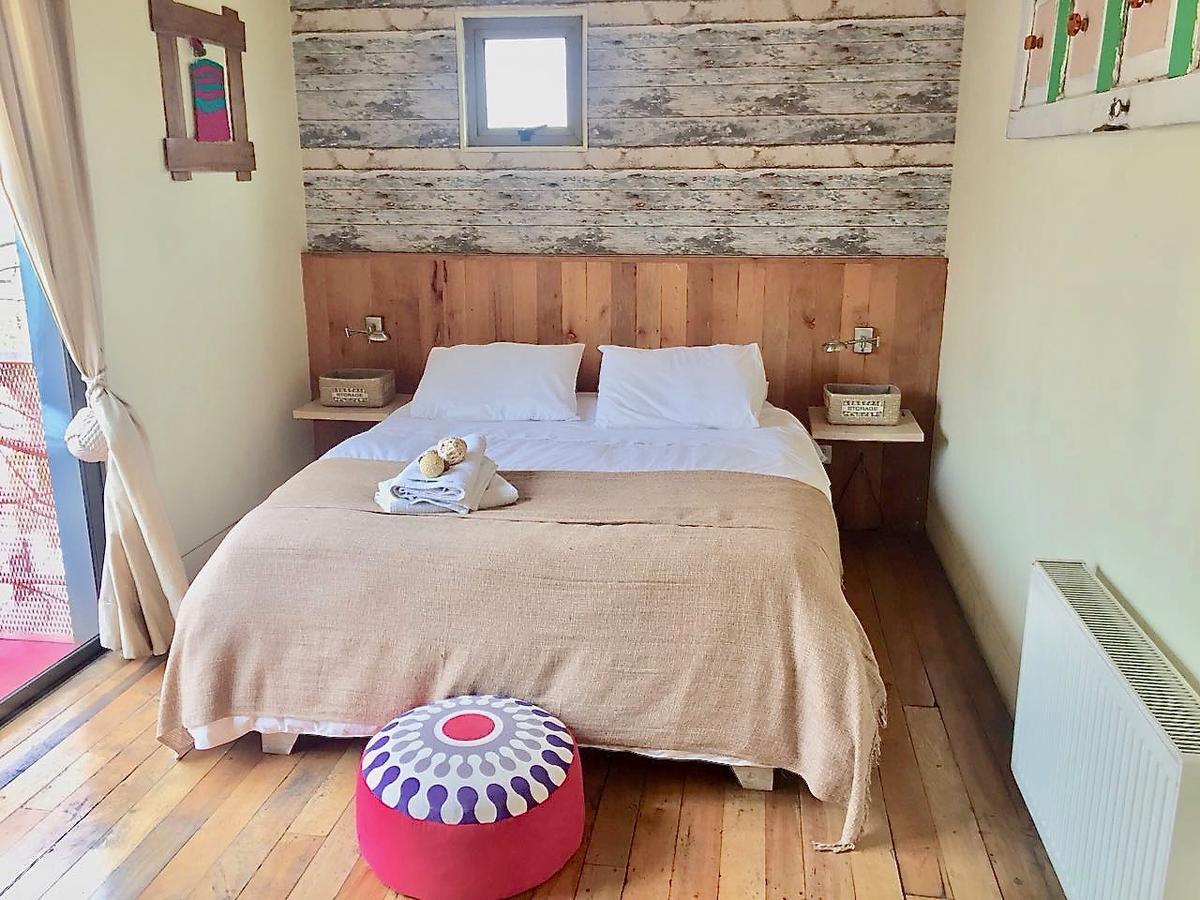 Hostal Caracol 3*