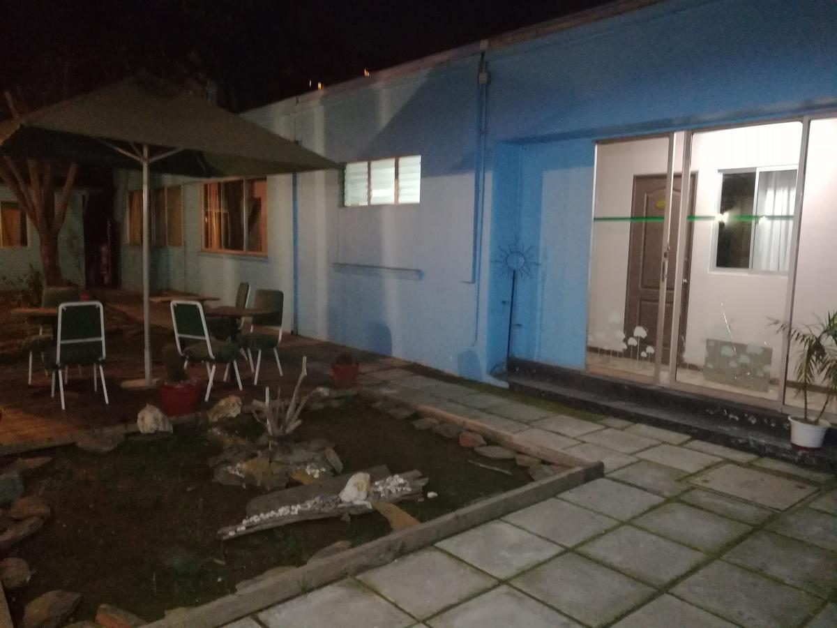 Alto Aposento Hostel *