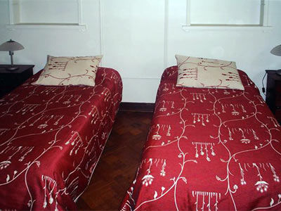Quito Khách sạn 3*