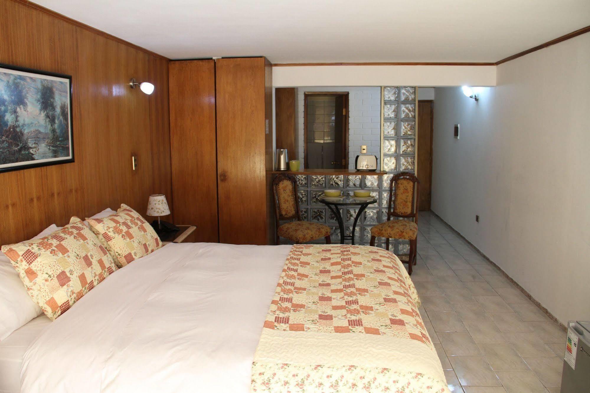 Khách sạn Windsor Santiago