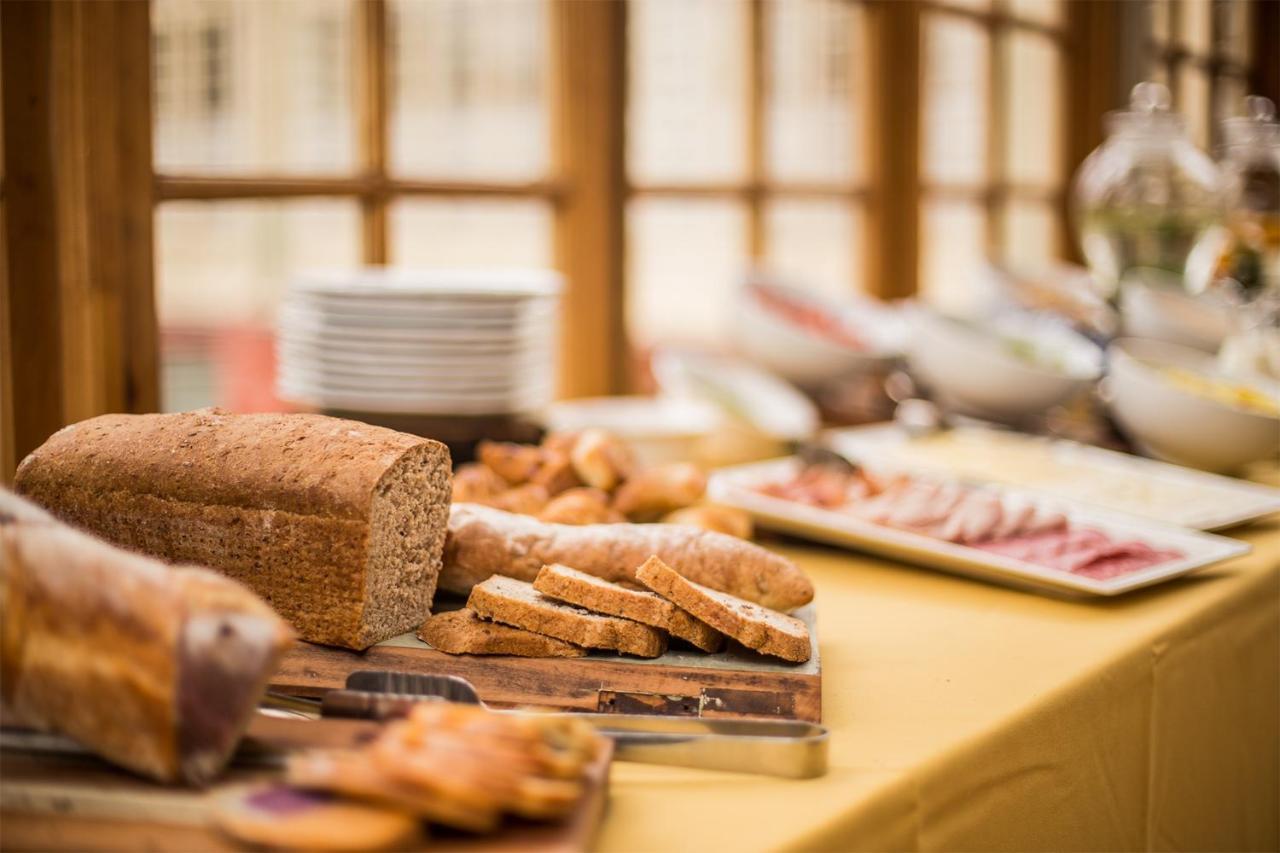 Hotel Casa Real - Vina Santa Rita 4*