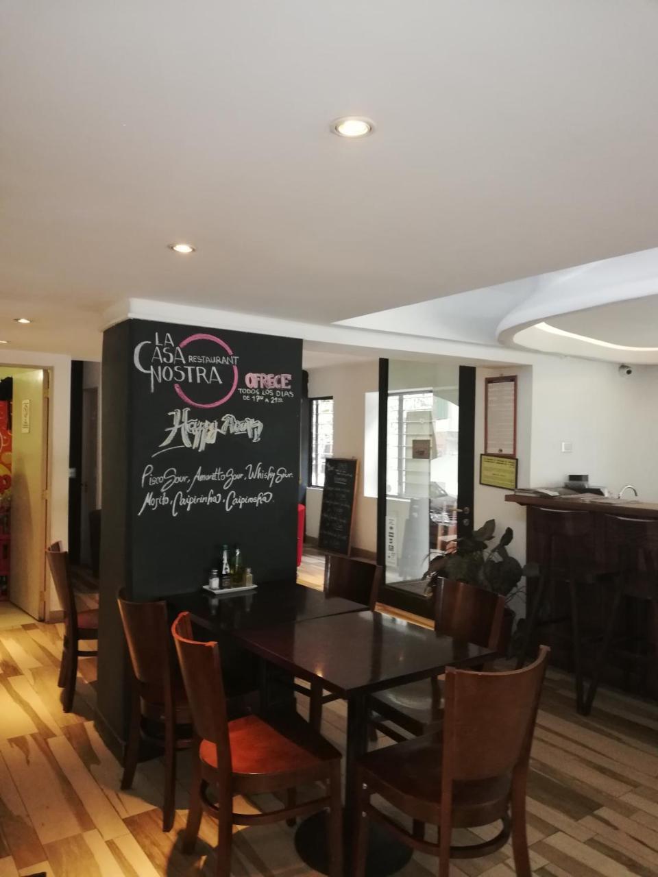 Hotel Montecarlo Santiago