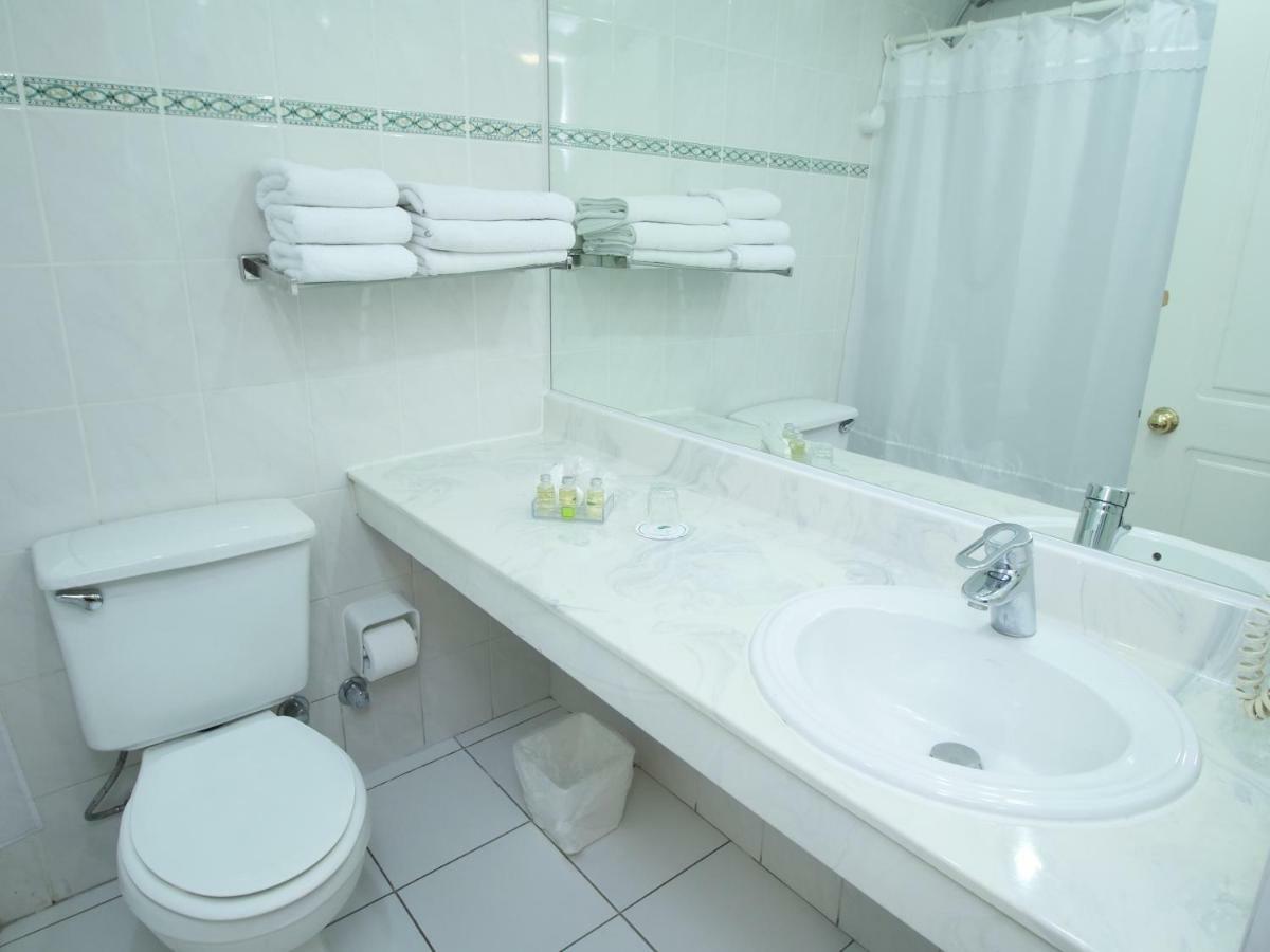 Aparthotel Diego De Almagro 4*