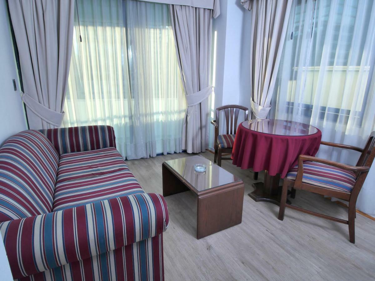 Aparthotel Diego De Almagro 4*