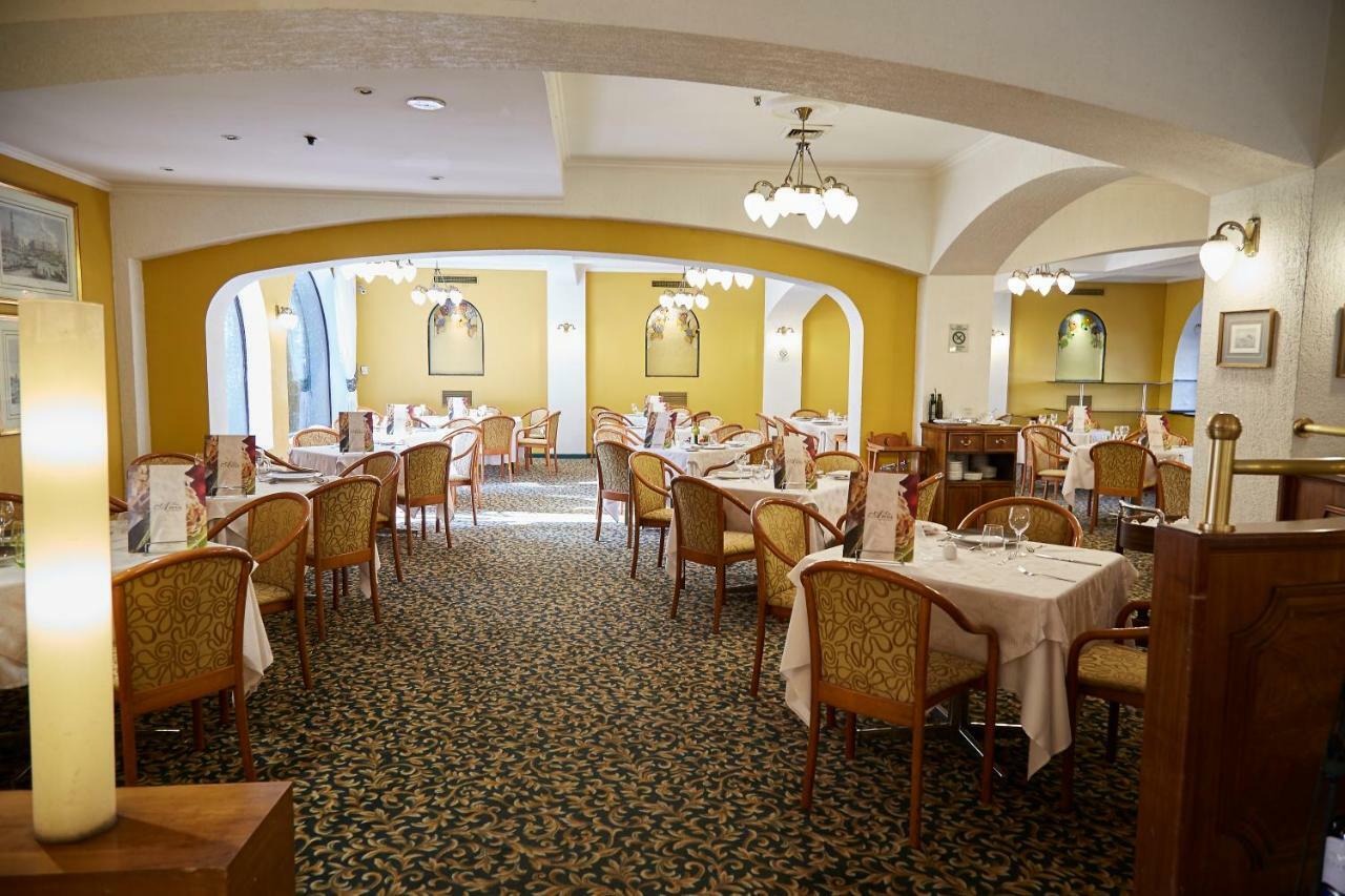Khách sạn Torremayor Lyon 4*