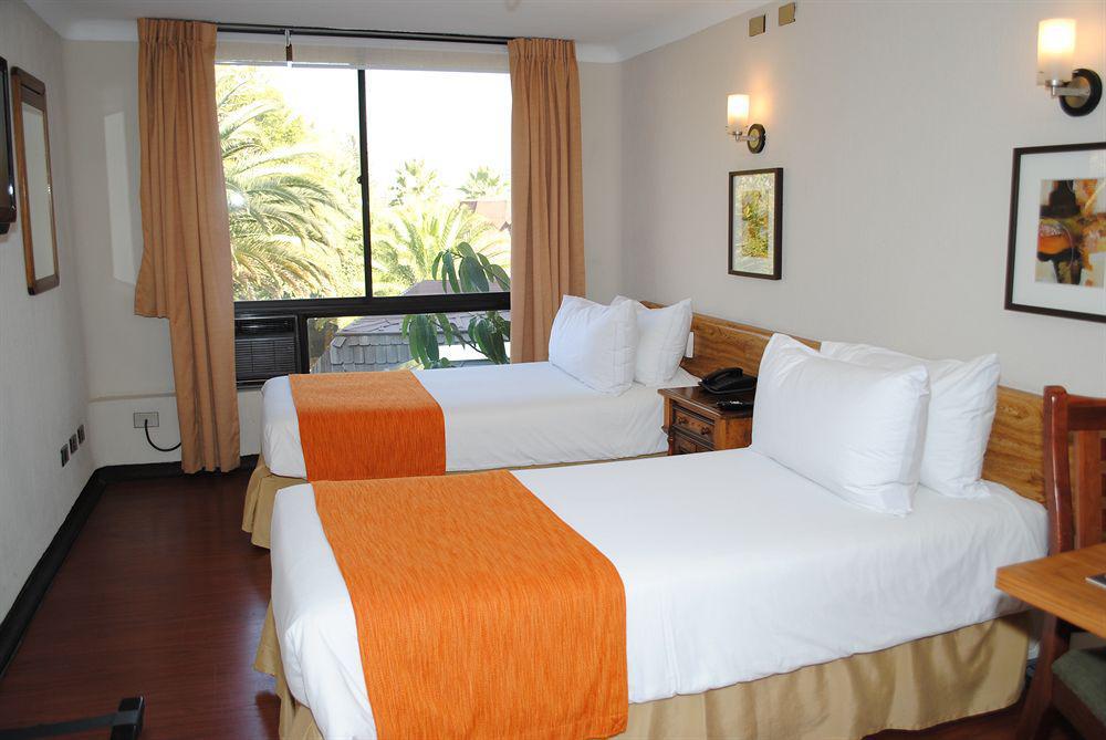 Hotel Y Centro De Eventos Manquehue Condes